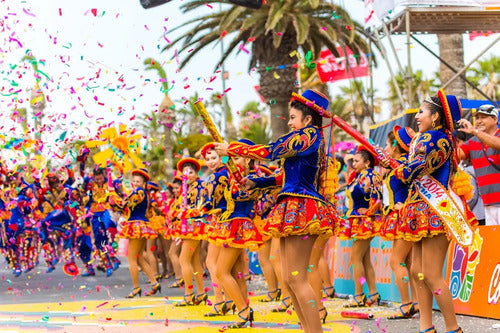 Gorro Sombrero Caporal Danzas Tradicionales Y Fiestas Patria Rojo Estandar Lisa