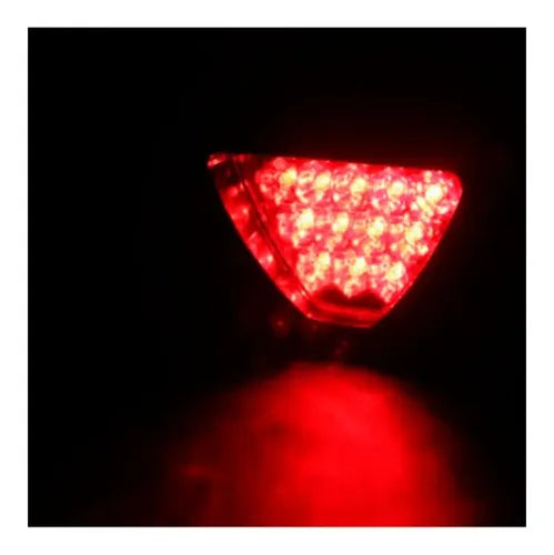 Tercer Stop Luz De Freno Auxiliar Triangular Led Roja 12v