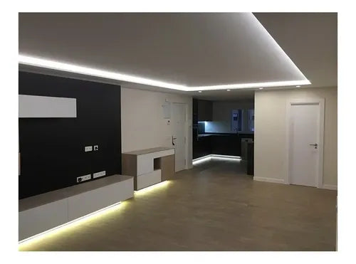 Cinta Led Blanco Frio 5mt Adhesivas + Adaptador 220 Blanco Frío